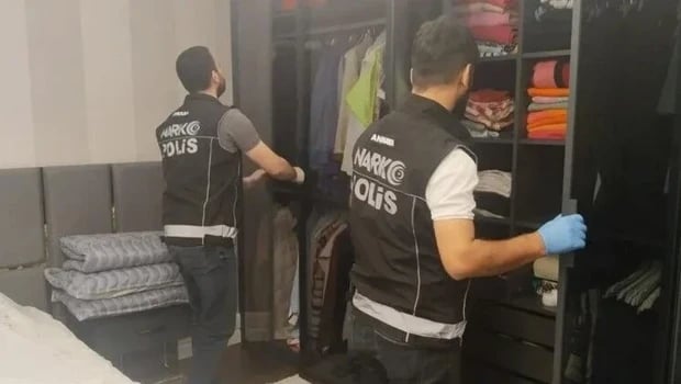 Ankara'da 3'üncü dalga uyuşturucu-fuhuş operasyonu: 17 tutuklama