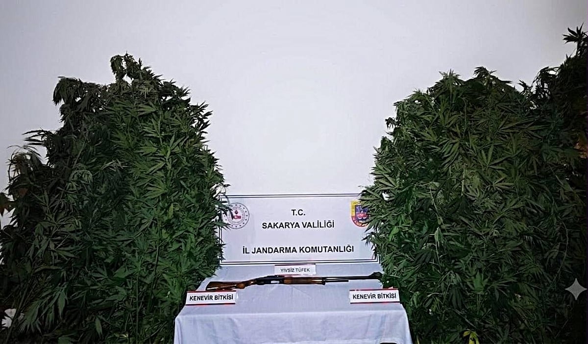 Sakarya'da Uyuşturucu Operasyonu: 3 Tutuklama
