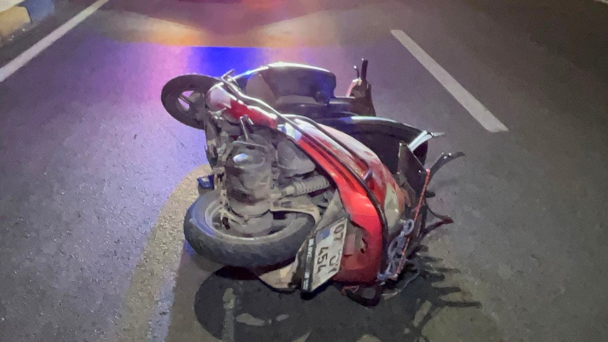 Antalya'da Motosiklet Kazası: Berkant Özer Hayatını Kaybetti
