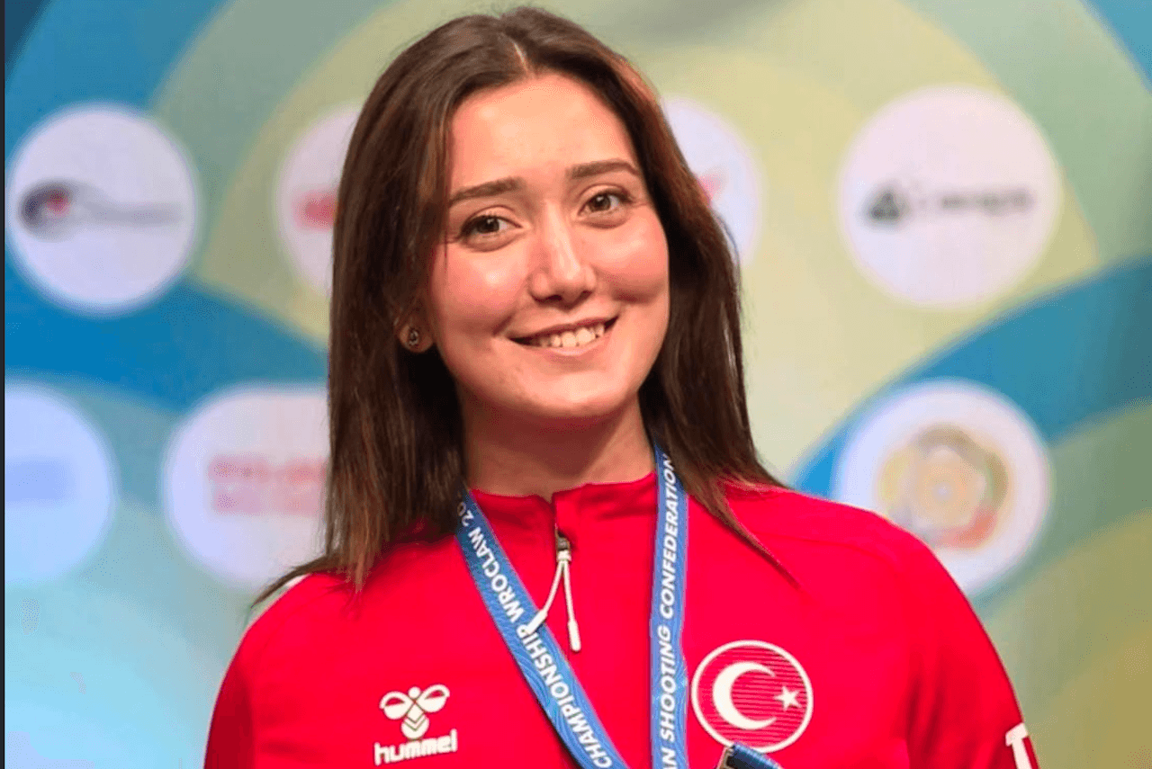 Milli atıcı Şimal Yılmaz’dan bronz madalya