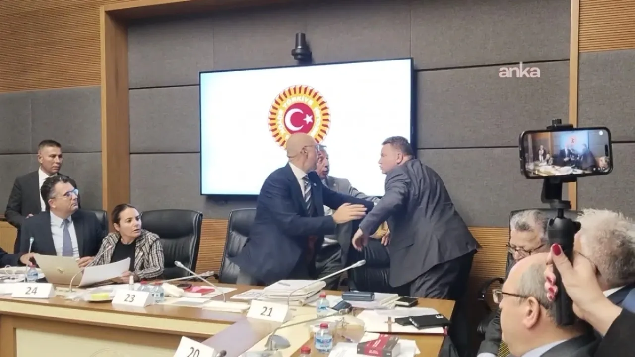TBMM'de 'Pislik' tartışması! MHP'li vekil masayı yumrukladı: İYİ Partili vekilin üzerine yürüdü